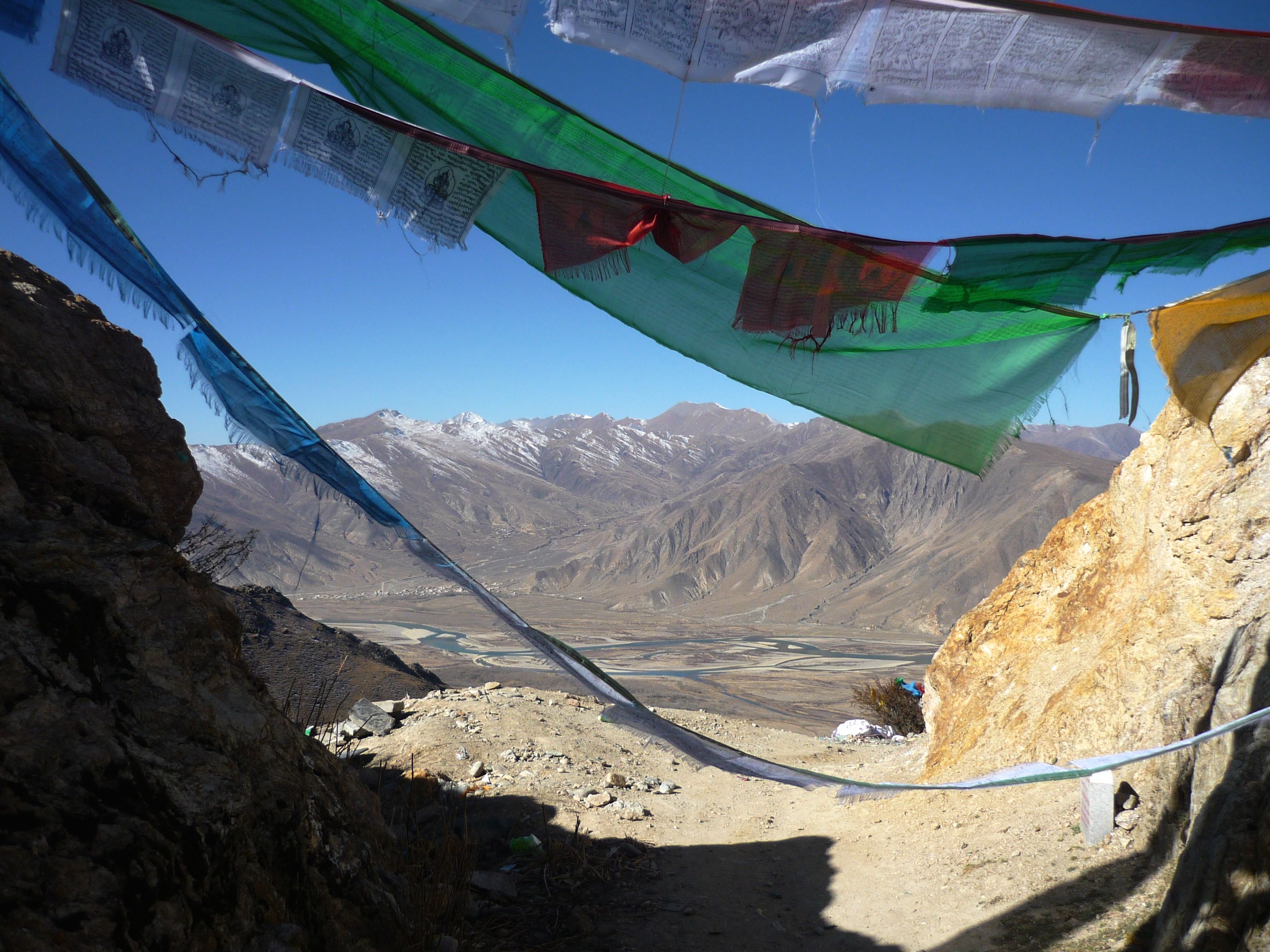 Sculptures on a Tibetan monastery